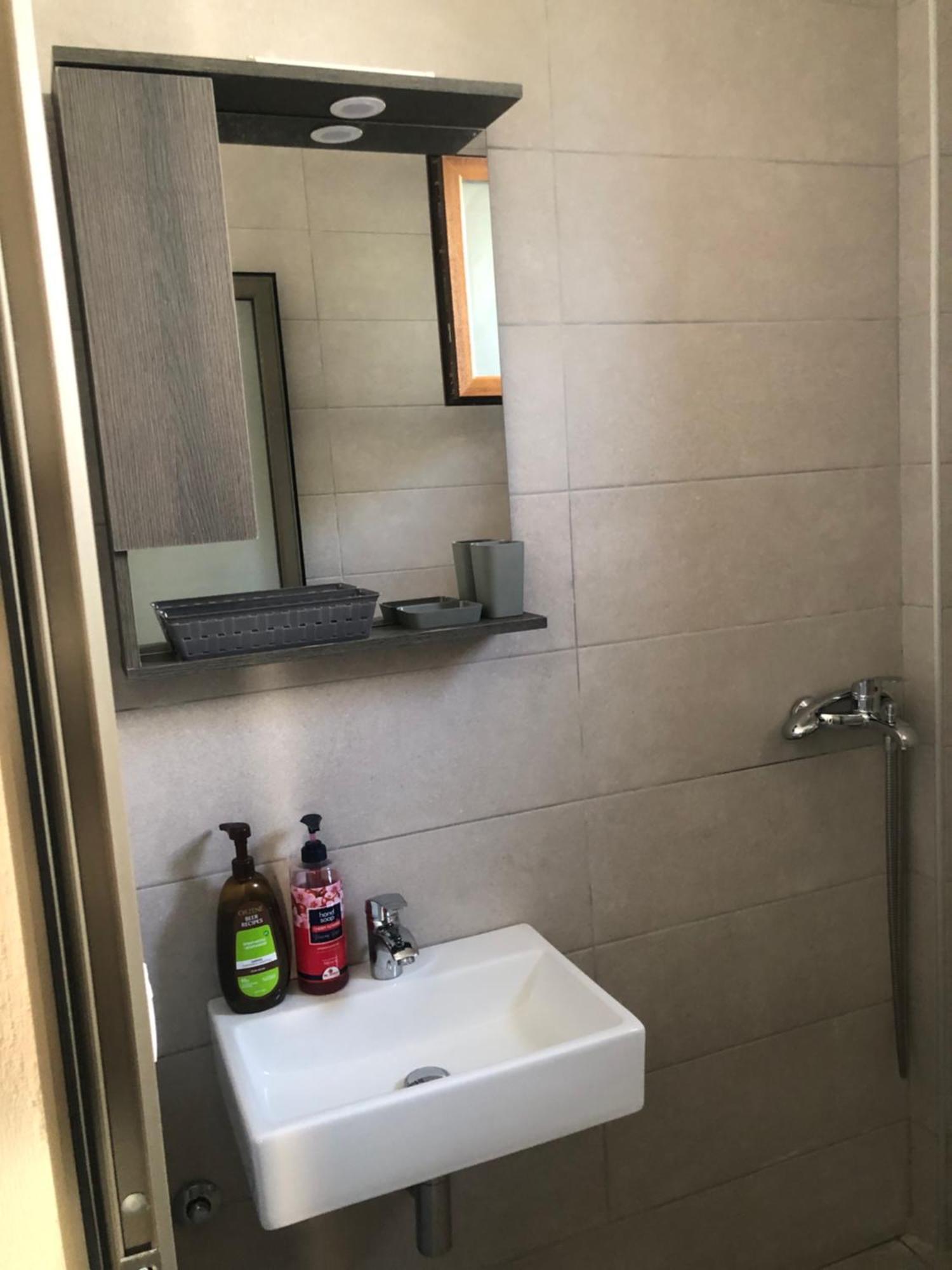 Daniela Apartments Nea Roda Ngoại thất bức ảnh