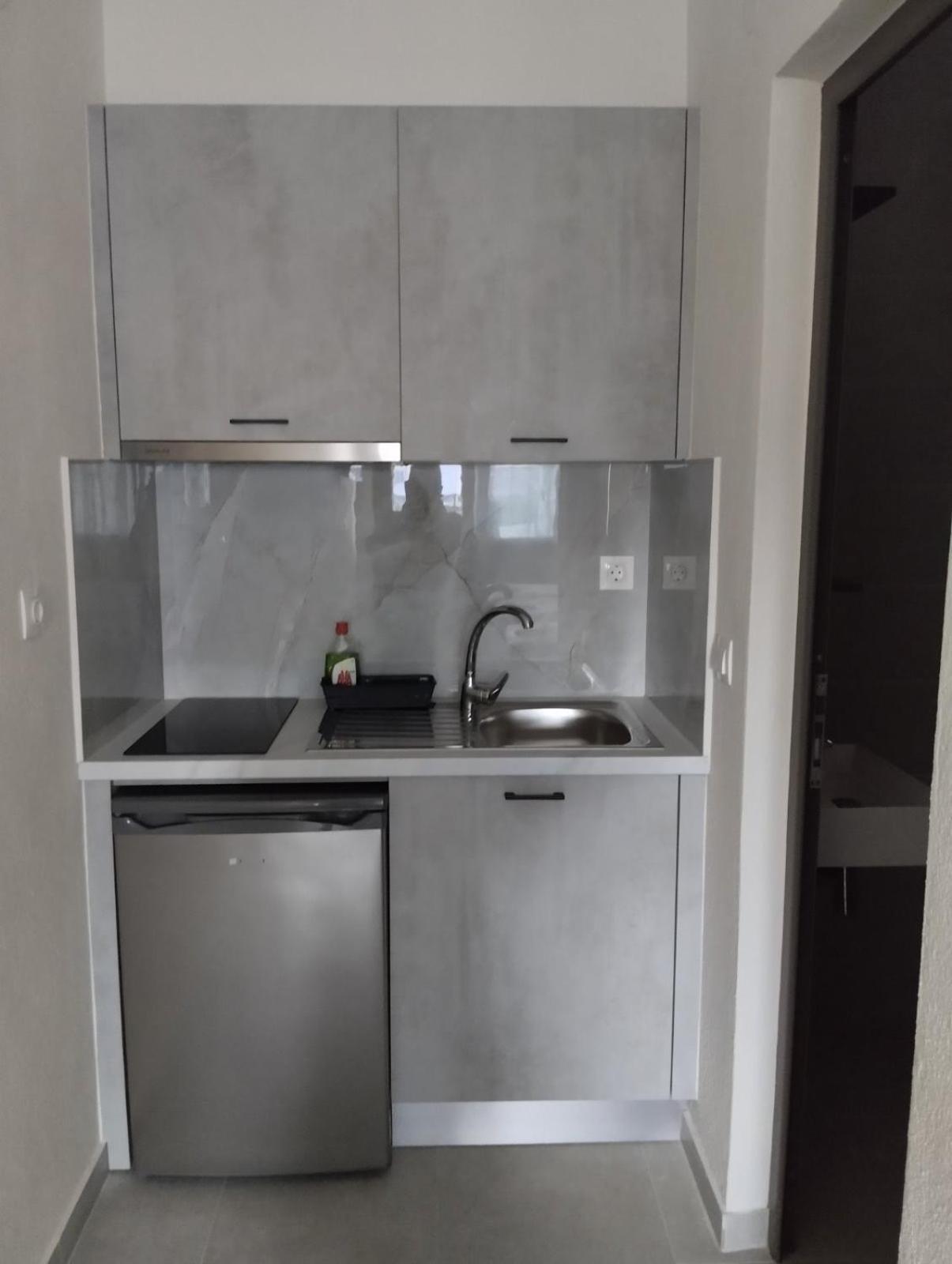 Daniela Apartments Nea Roda Ngoại thất bức ảnh