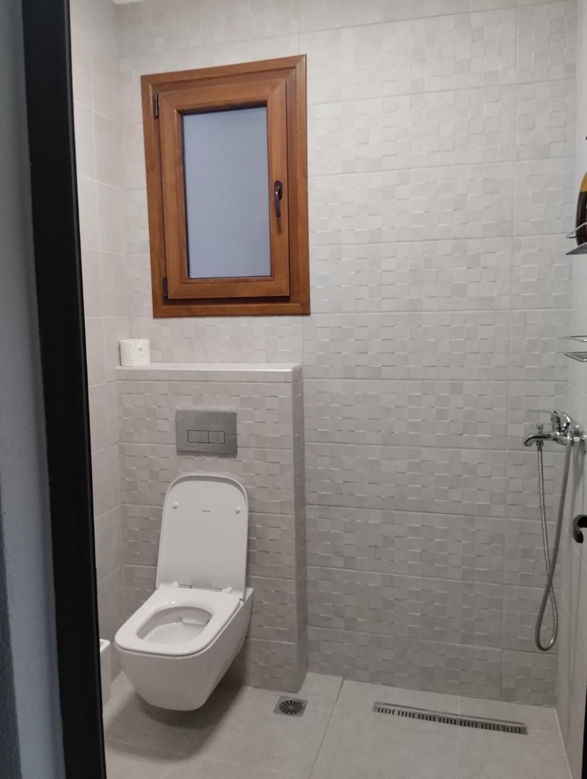 Daniela Apartments Nea Roda Ngoại thất bức ảnh