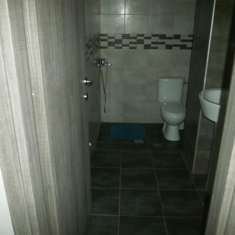 Daniela Apartments Nea Roda Ngoại thất bức ảnh