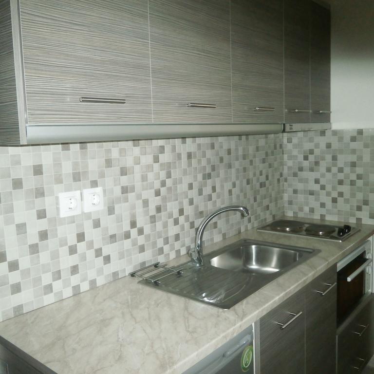 Daniela Apartments Nea Roda Ngoại thất bức ảnh